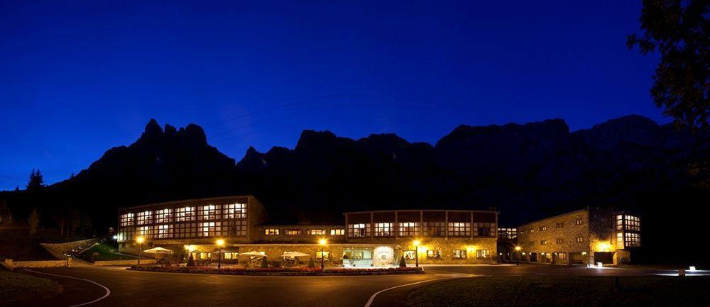 Parador De Fuente De Hotel Exterior photo