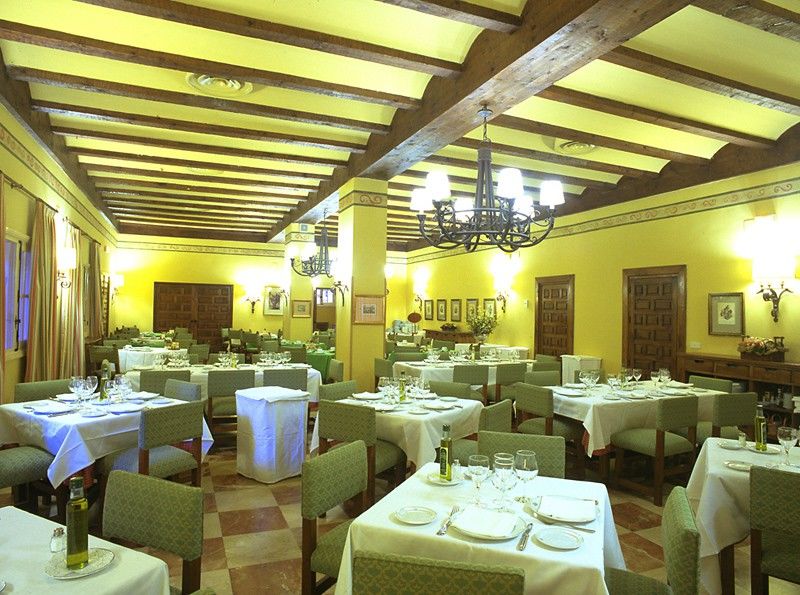 Parador De Fuente De Exterior photo