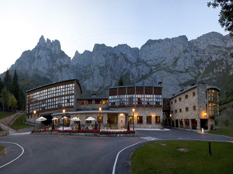 Parador De Fuente De Hotel Exterior photo