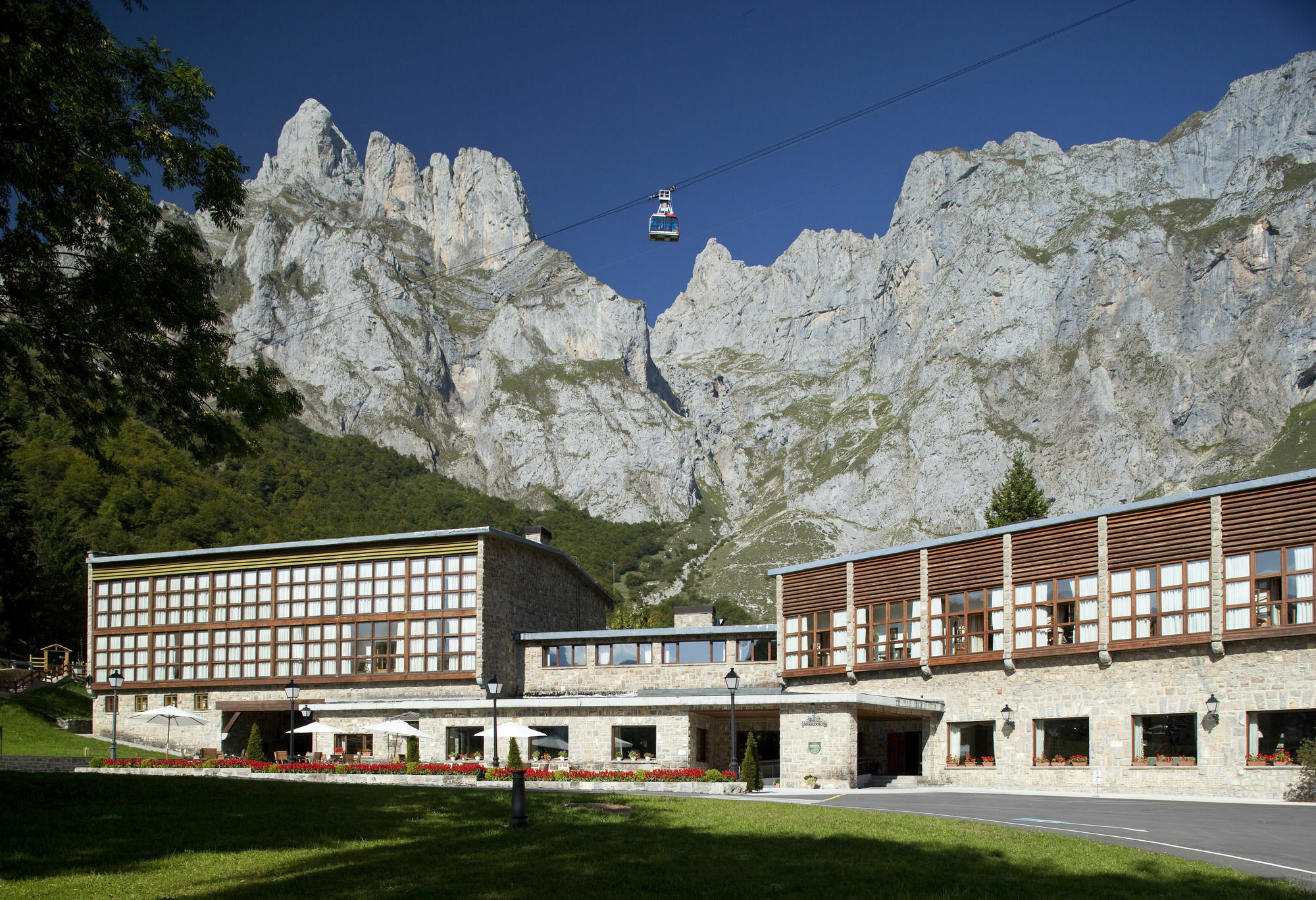 Parador De Fuente De Hotel Exterior photo